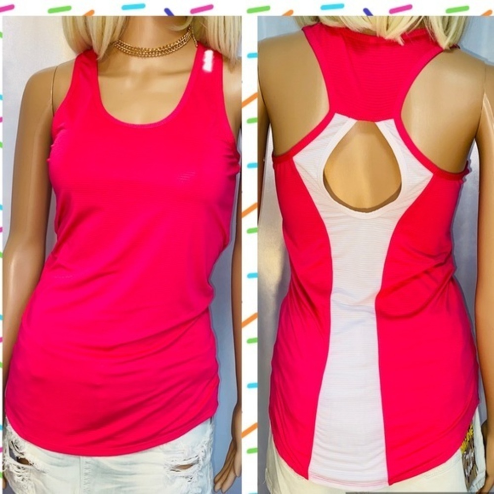 Reebok performance top